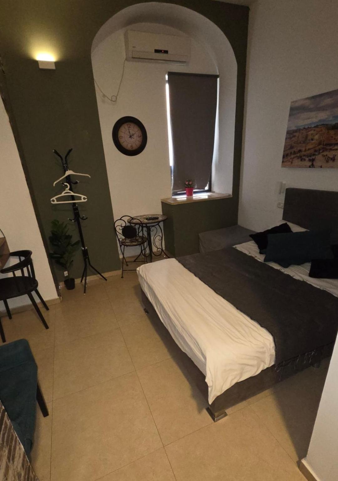 Ben Hillel Boutique Hotel Jerusalem Room photo