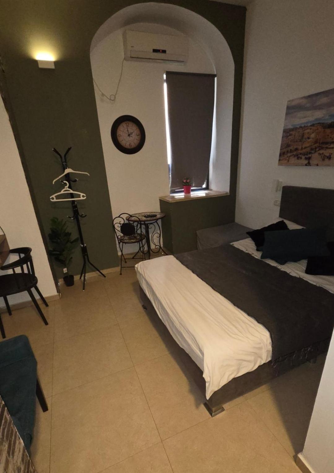 Ben Hillel Boutique Hotel Jerusalem Room photo
